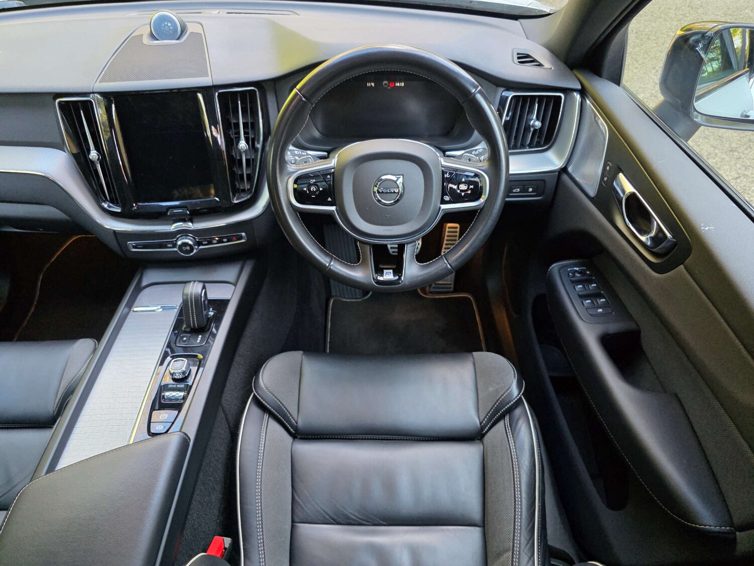 Used Volvo XC60 2020 for sale - 77434604: Photo 25