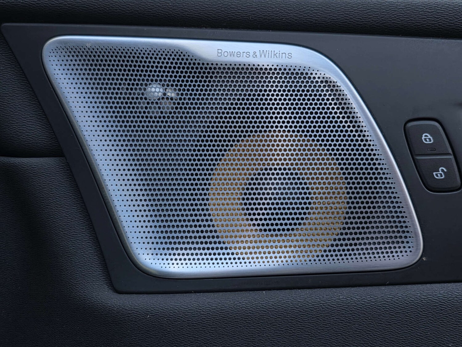 Used Volvo XC60 2020 for sale - 77434604: Photo 31