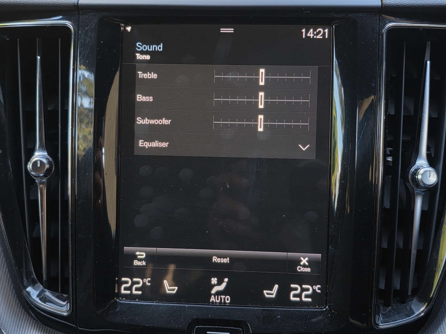 Used Volvo XC60 2020 for sale - 77434604: Photo 4