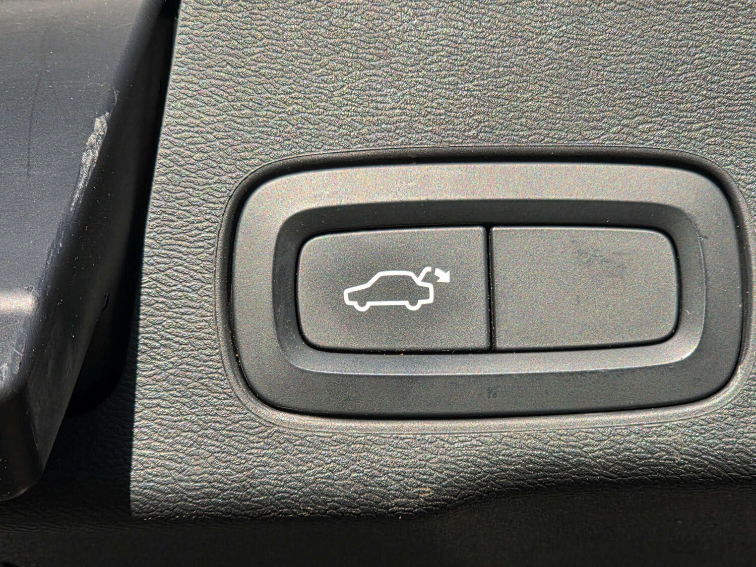 Used Volvo XC60 2020 for sale - 77434604: Photo 41