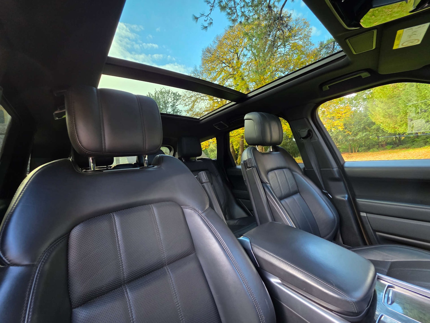 Used Land Rover Range Rover Sport 2019 for sale - 76465957: Photo 3