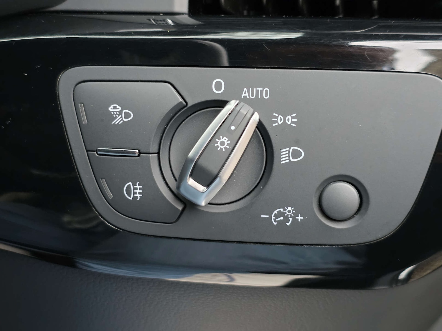 Used Audi A4 2019 for sale - 77567780: Photo 39