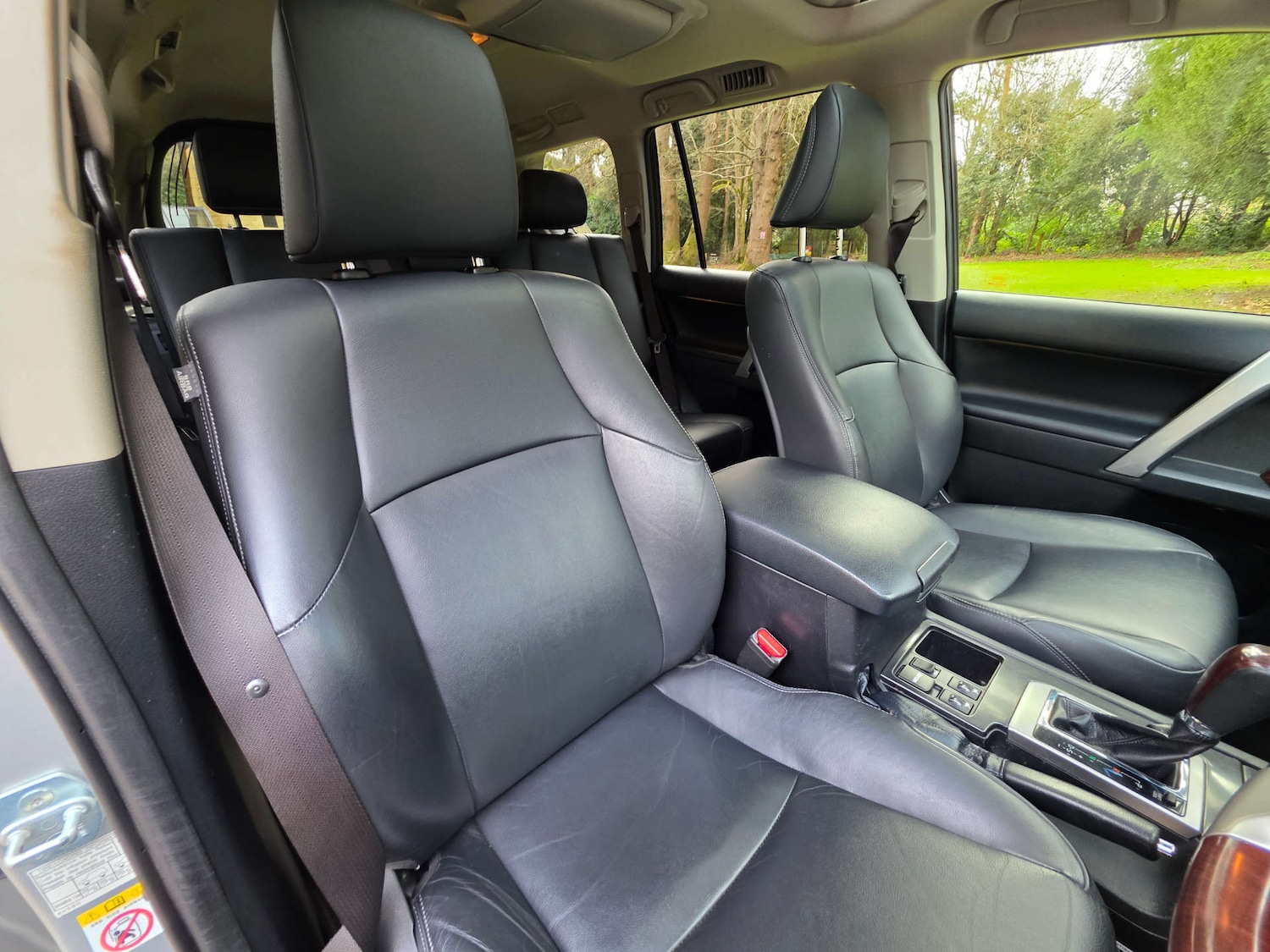 Used Toyota Land Cruiser 2017 for sale - 77643141: Photo 14