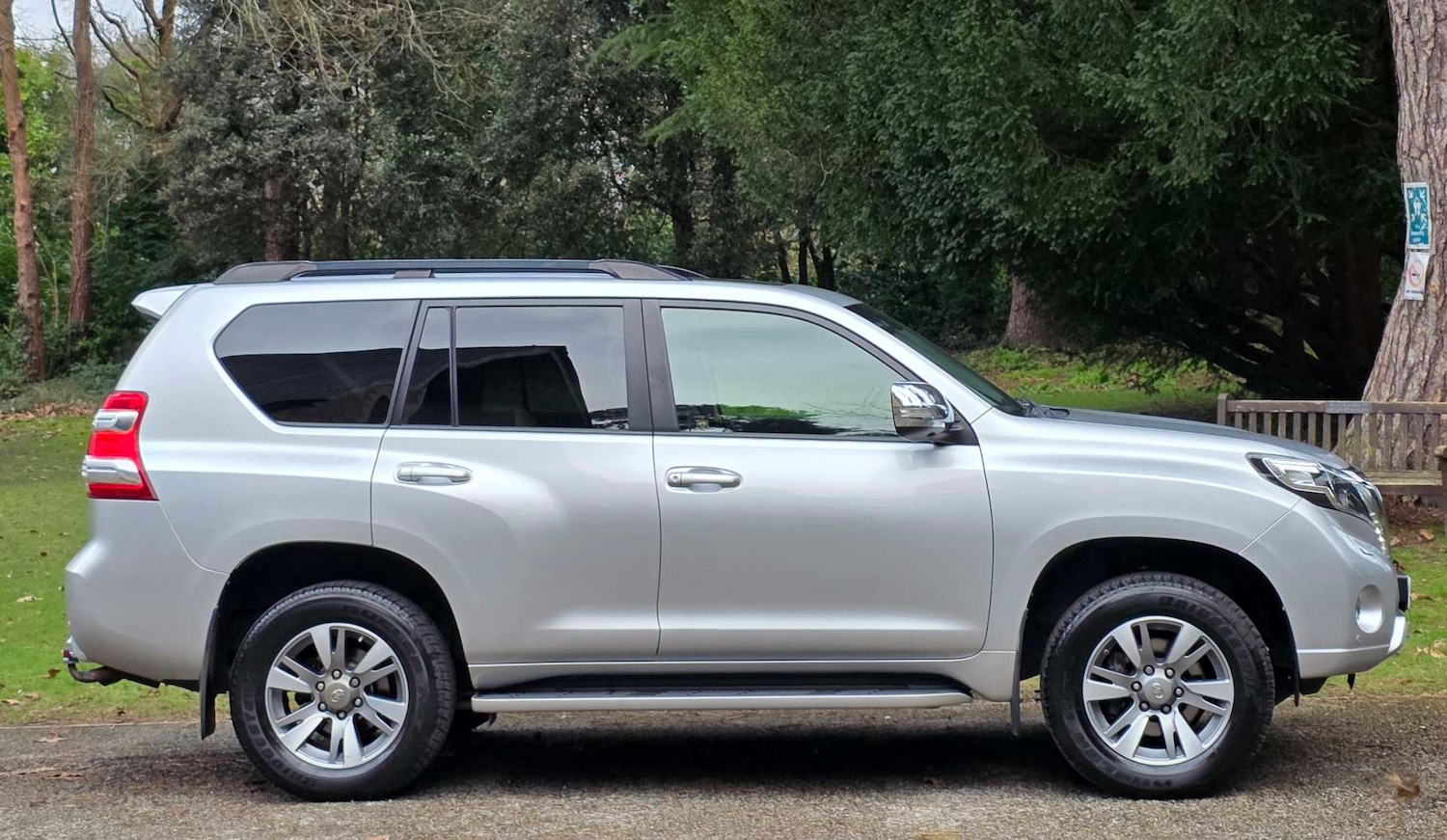 Used Toyota Land Cruiser 2017 for sale - 77643141: Photo 30