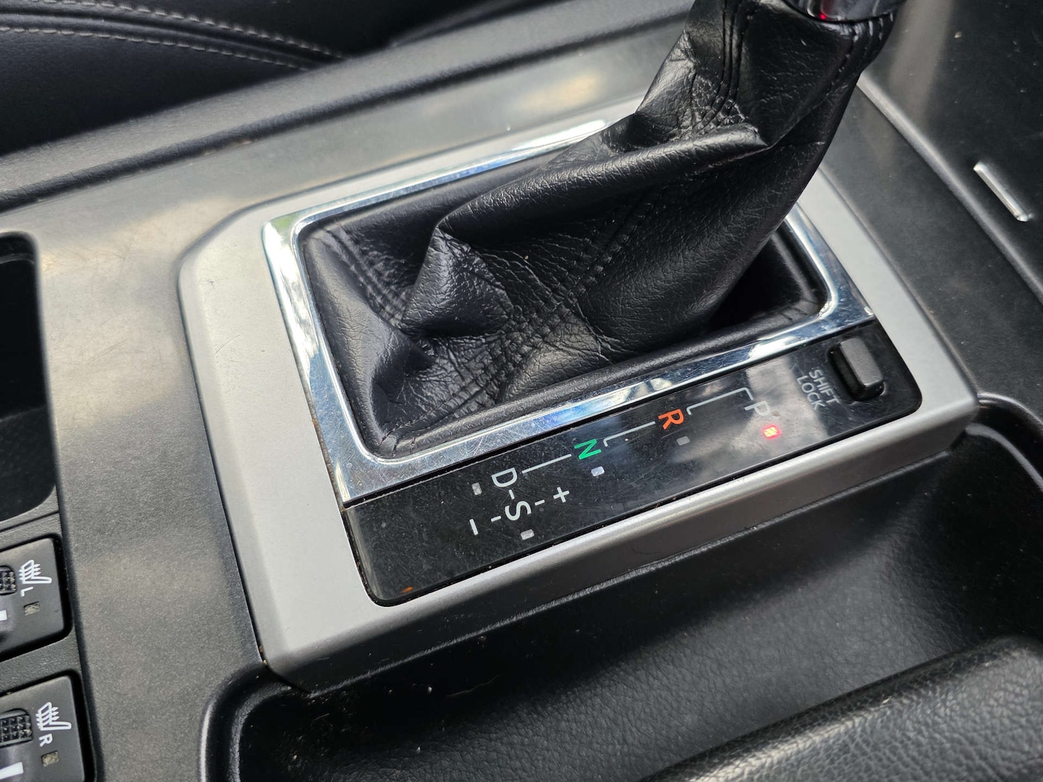 Used Toyota Land Cruiser 2017 for sale - 77643141: Photo 35