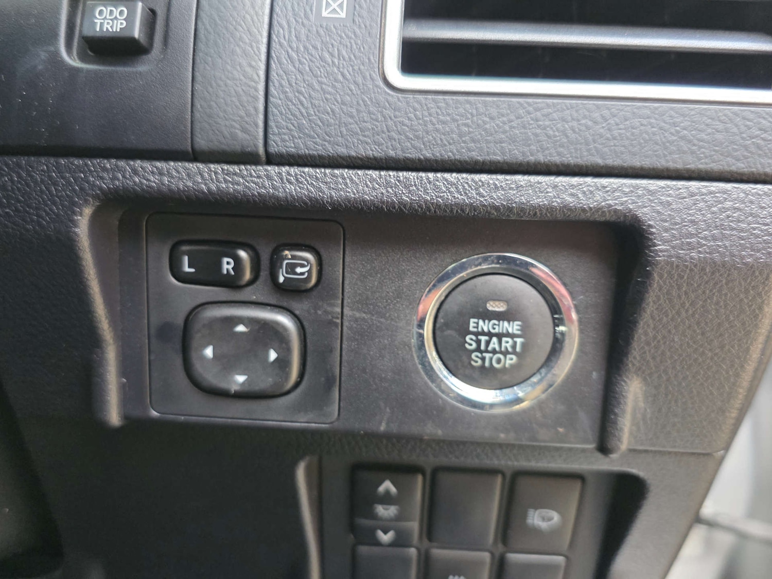 Used Toyota Land Cruiser 2017 for sale - 77643141: Photo 42