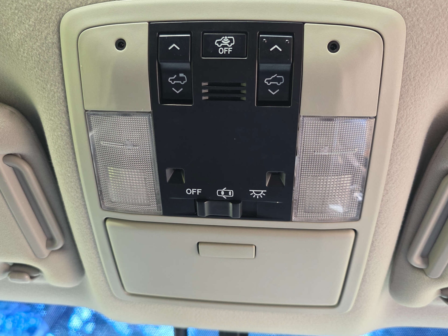 Used Toyota Land Cruiser 2017 for sale - 77643141: Photo 58