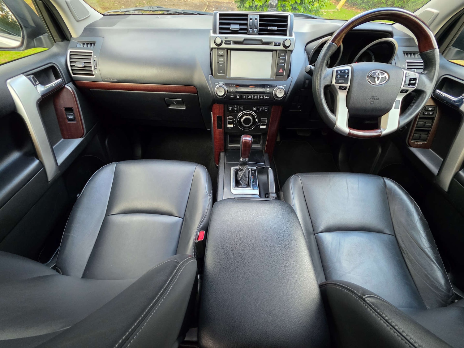 Used Toyota Land Cruiser 2017 for sale - 77643141: Photo 8