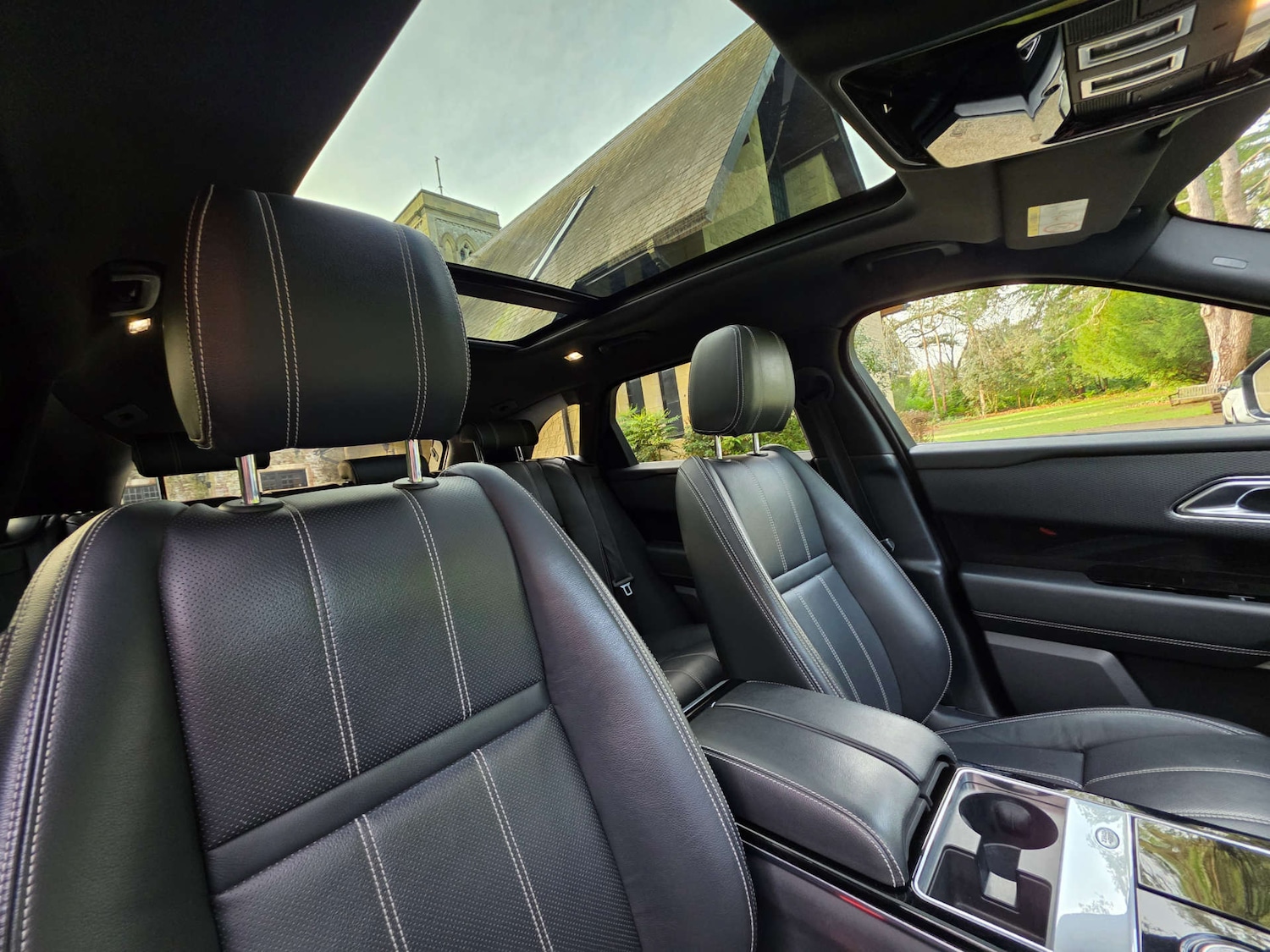 Used Land Rover Range Rover Velar 2020 for sale - 77025213: Photo 3