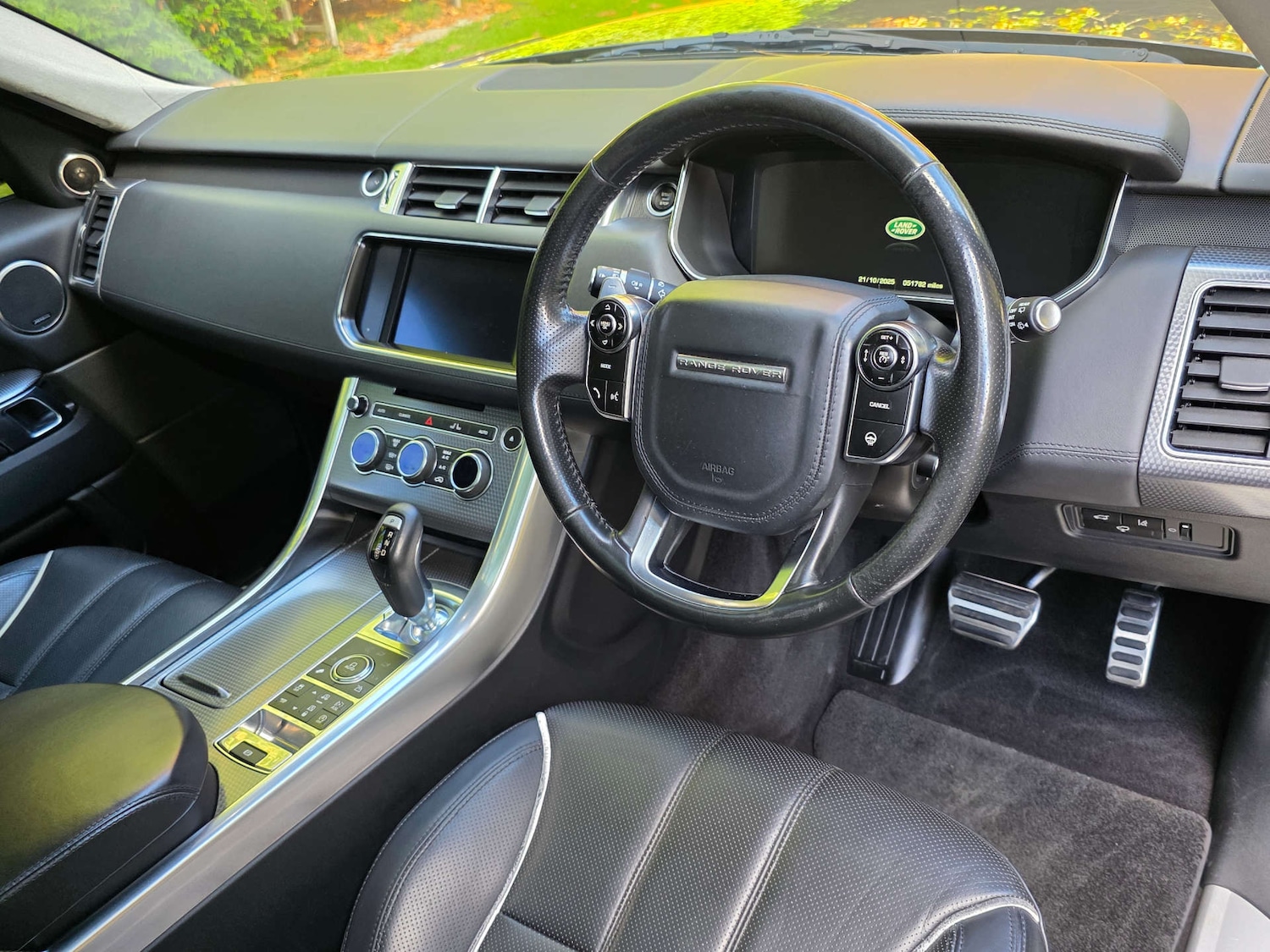 Used Land Rover Range Rover Sport 2015 for sale - 76384144: Photo 15