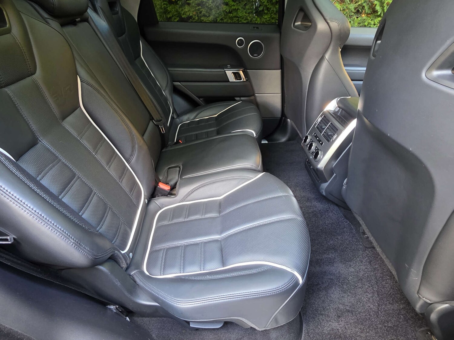 Used Land Rover Range Rover Sport 2015 for sale - 76384144: Photo 16