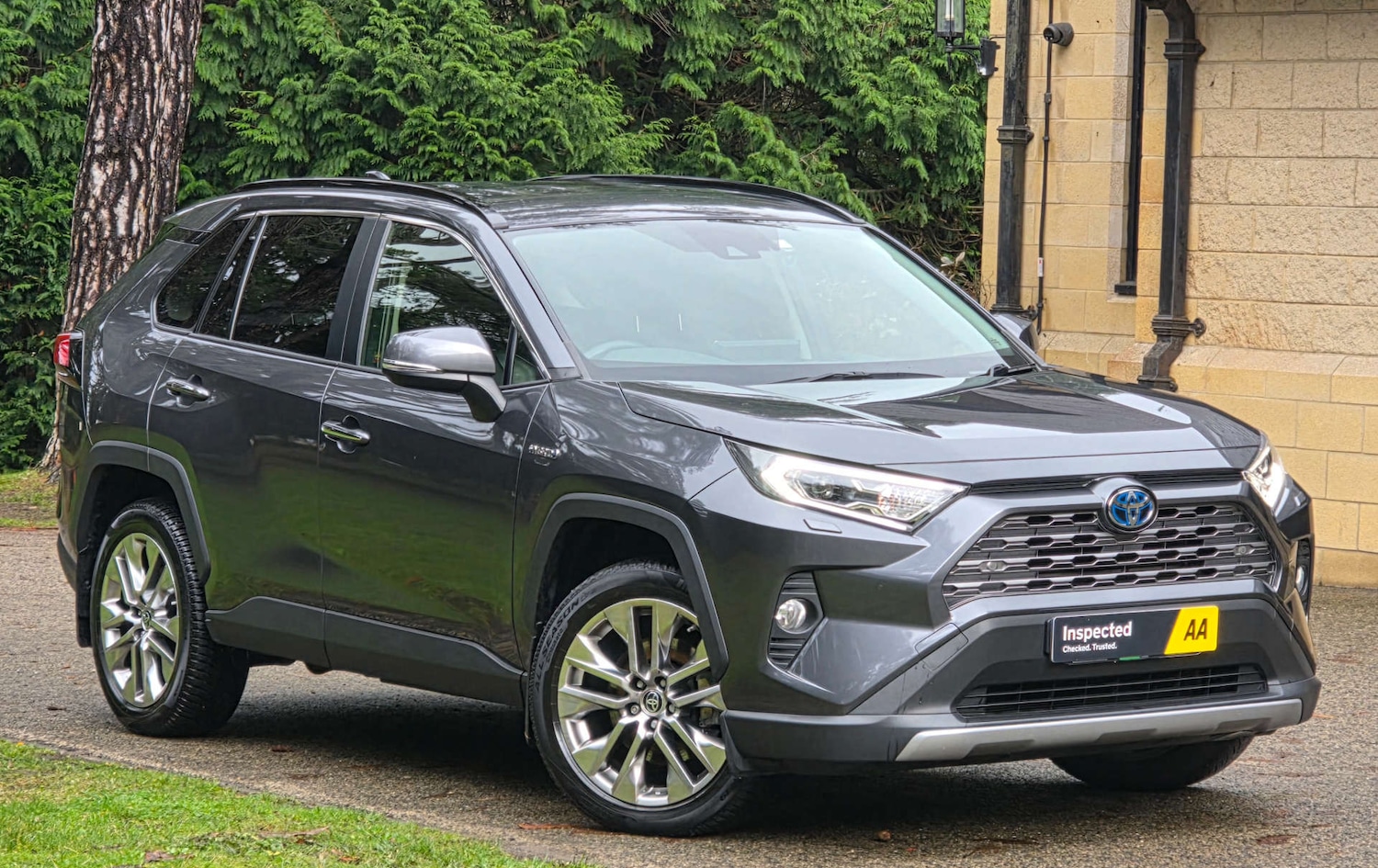 Used Toyota RAV4 2021 for sale - 76985155: Photo 17