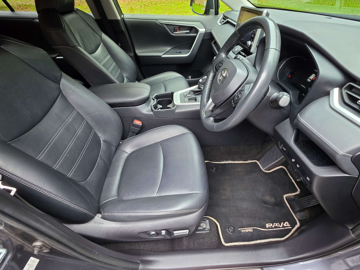 Used Toyota RAV4 2021 for sale - 76985155: Photo 37