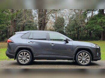 Used Toyota RAV4 2021 for sale - 76985155: Photo