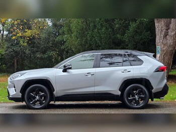 Used Toyota RAV4 2019 for sale - 76985176: Photo