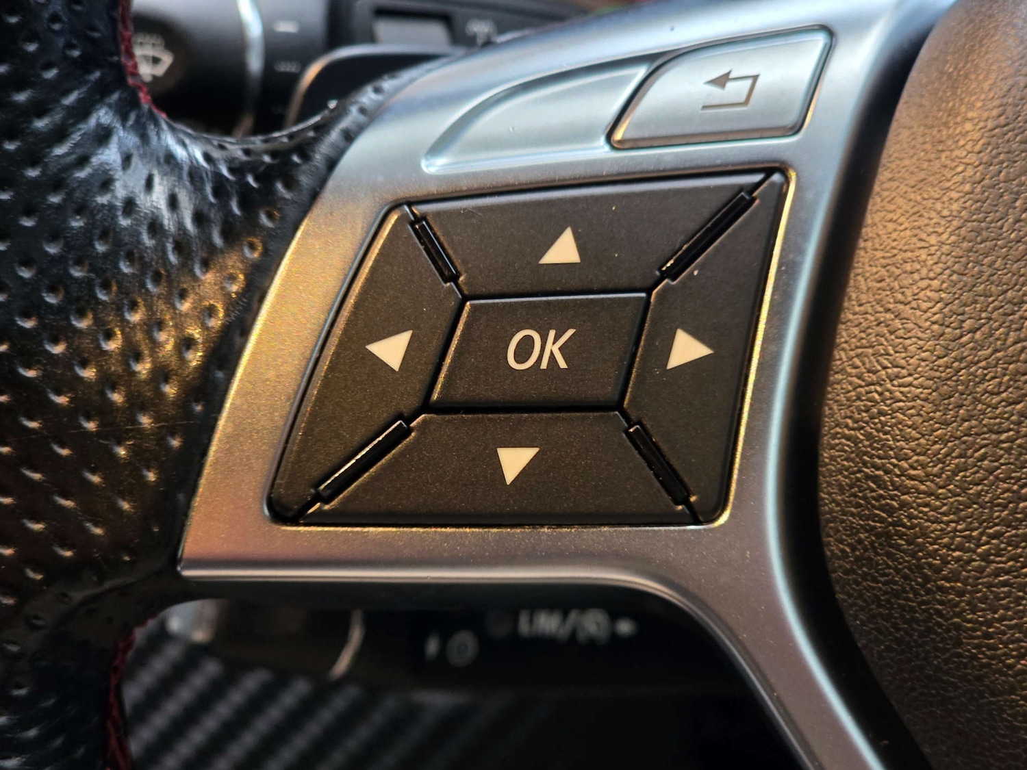 Used Mercedes-Benz A-Class 2014 for sale - 76465955: Photo 28