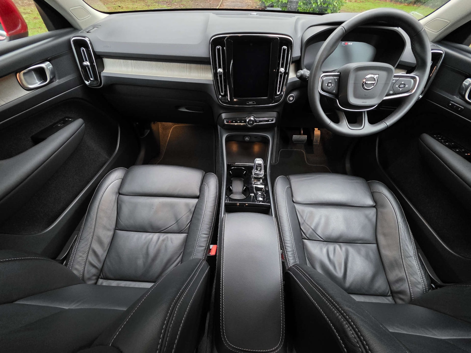 Used Volvo XC40 2022 for sale - 77249198: Photo 11