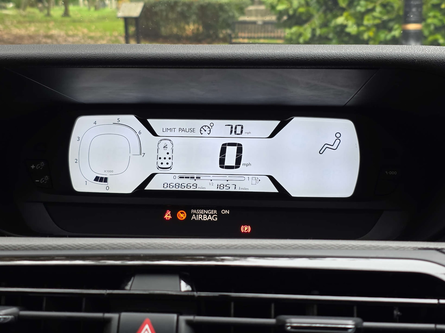 Used Citroen C4 Grand Picasso 2014 for sale - 76453790: Photo 51