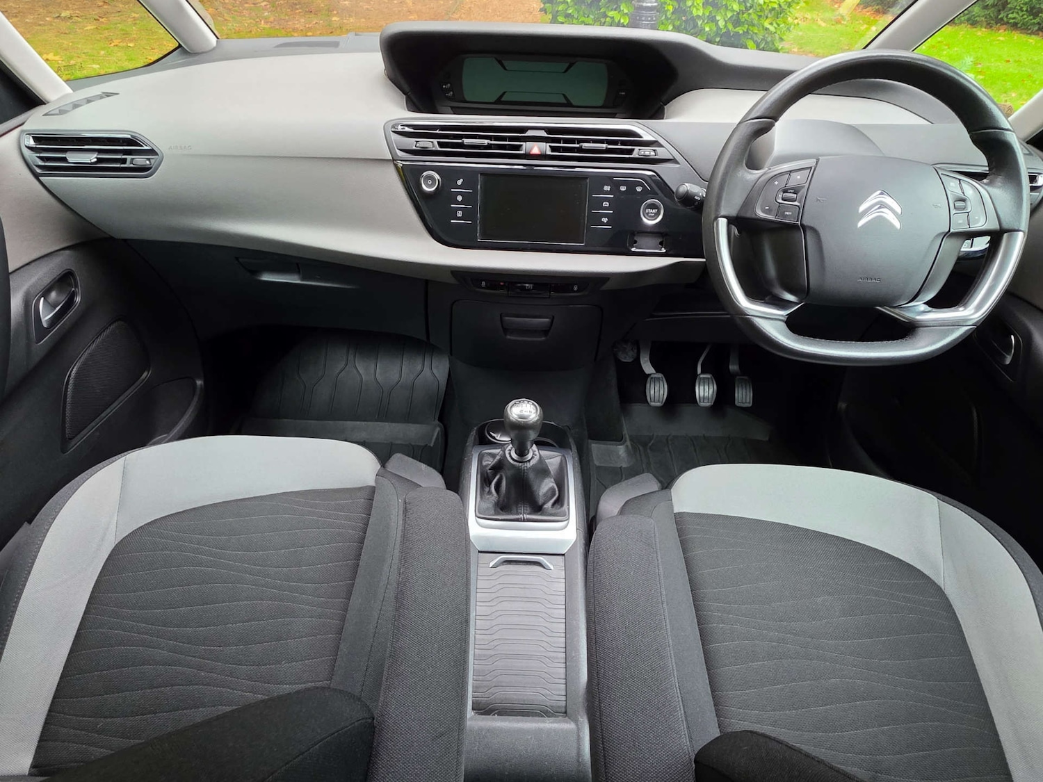 Used Citroen C4 Grand Picasso 2014 for sale - 76453790: Photo 9