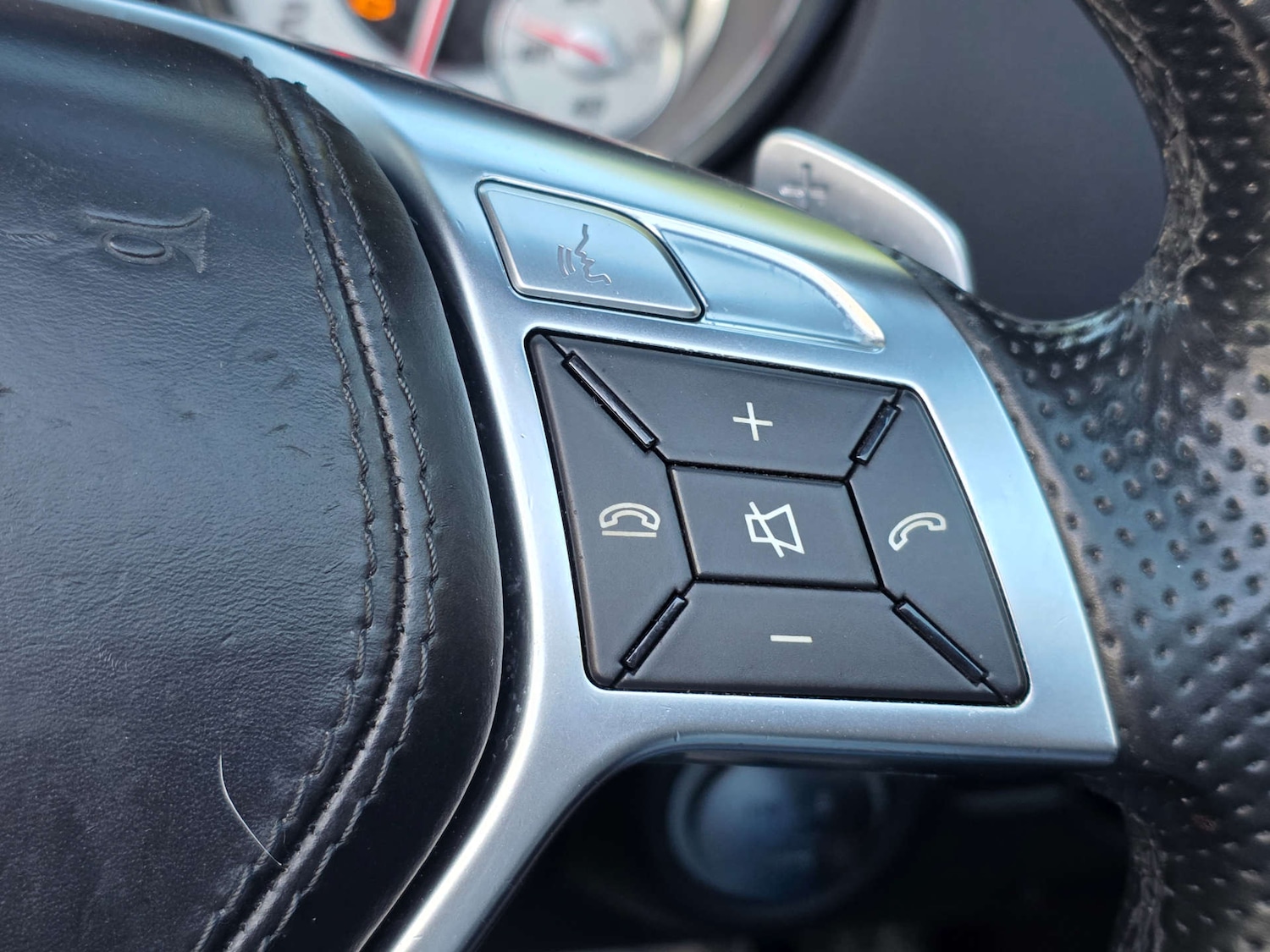 Used Mercedes-Benz SL 2015 for sale - 78016395: Photo 8