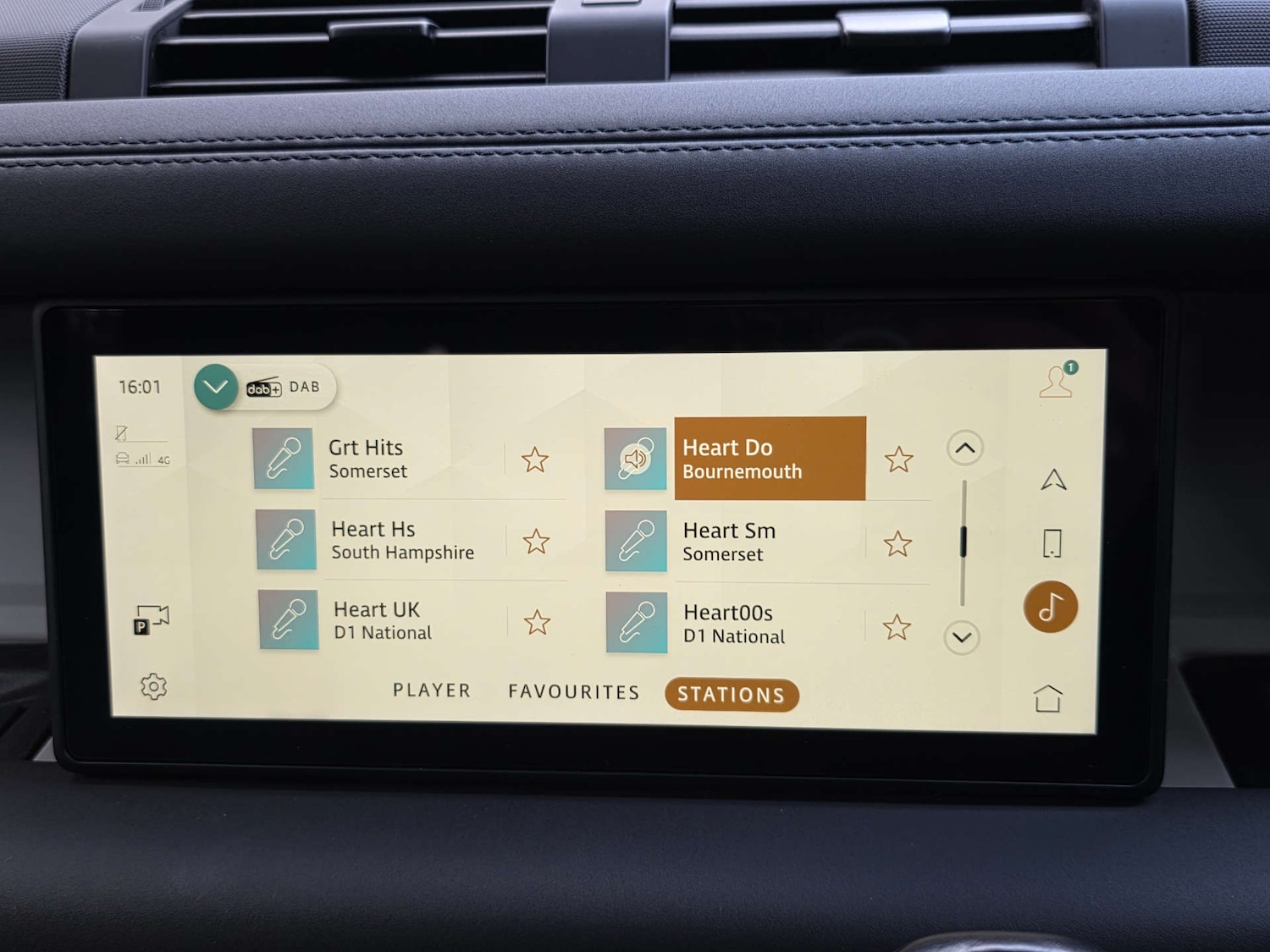 Used Land Rover Defender 2023 for sale - 77617074: Photo 14