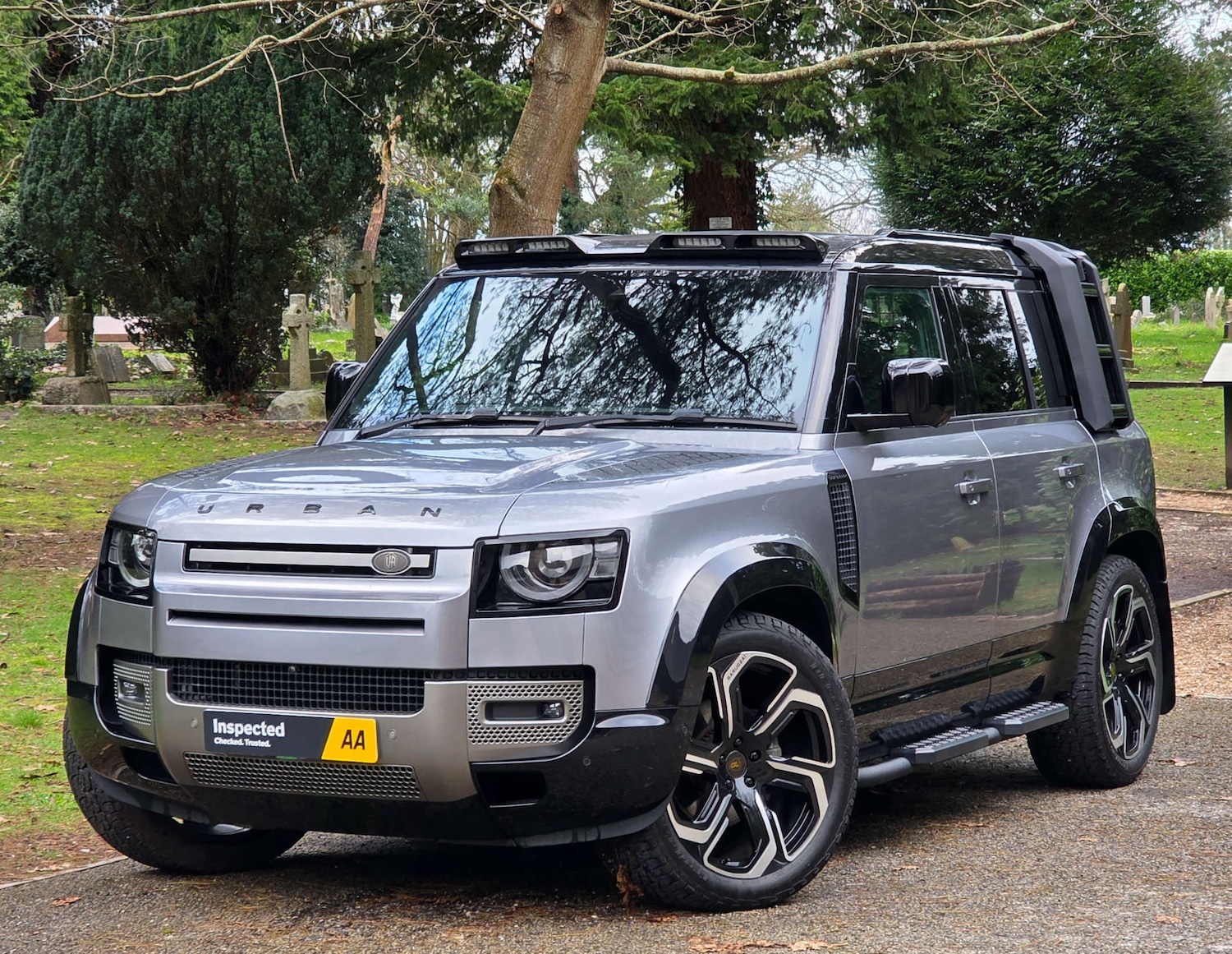 Used Land Rover Defender 2023 for sale - 77617074: Photo 3