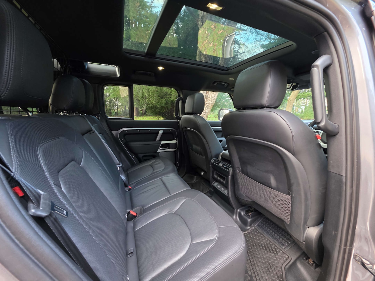 Used Land Rover Defender 2023 for sale - 77617074: Photo 40