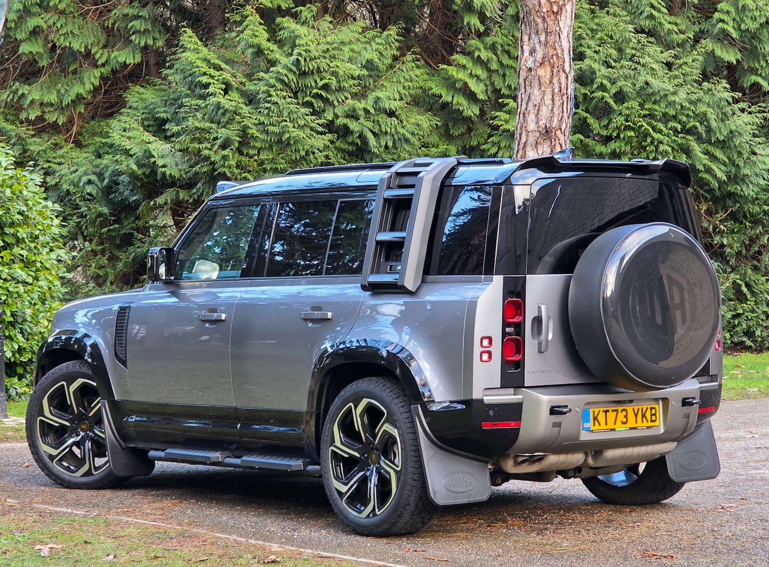 Used Land Rover Defender 2023 for sale - 77617074: Photo 51