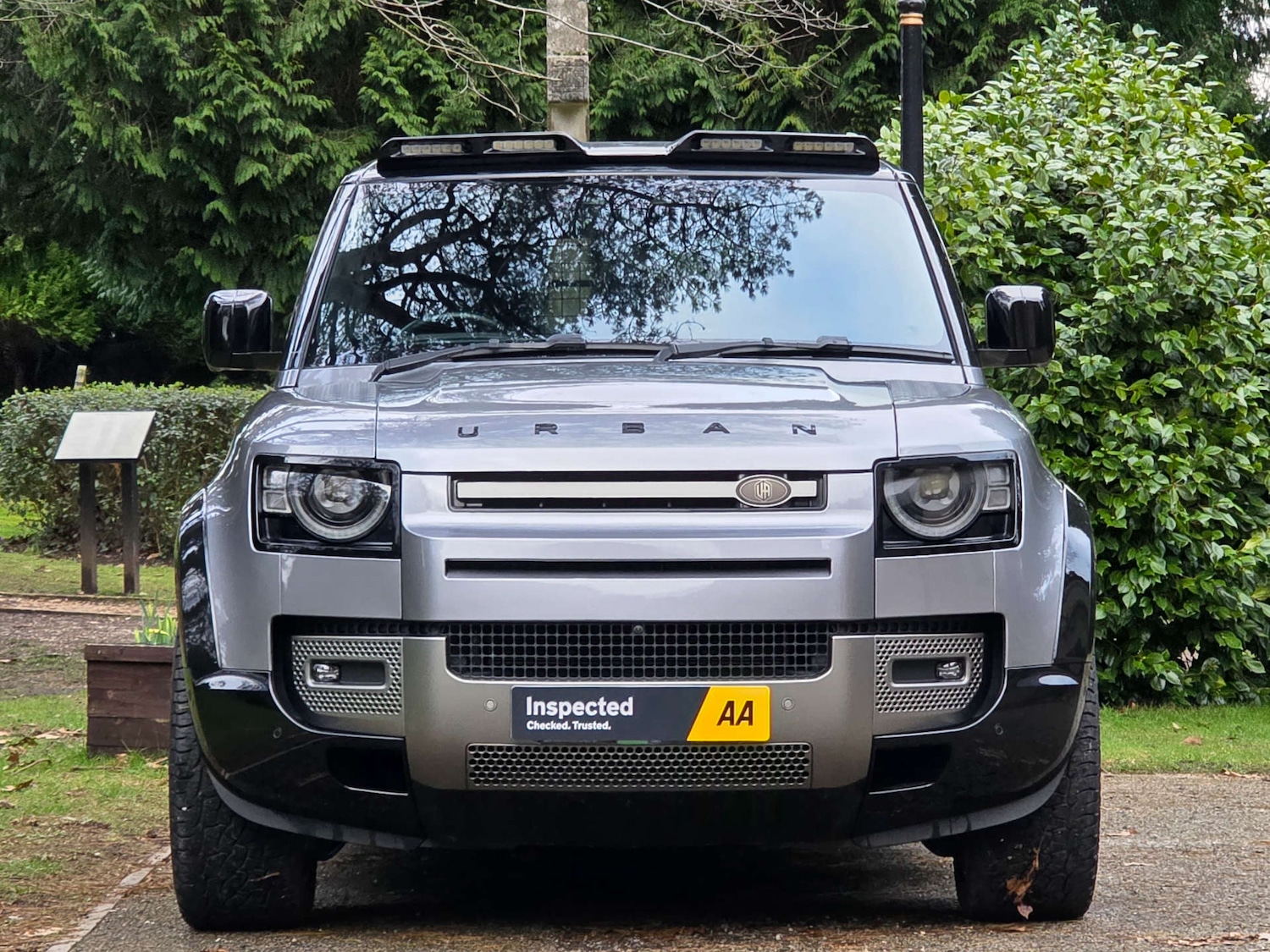 Used Land Rover Defender 2023 for sale - 77617074: Photo 7