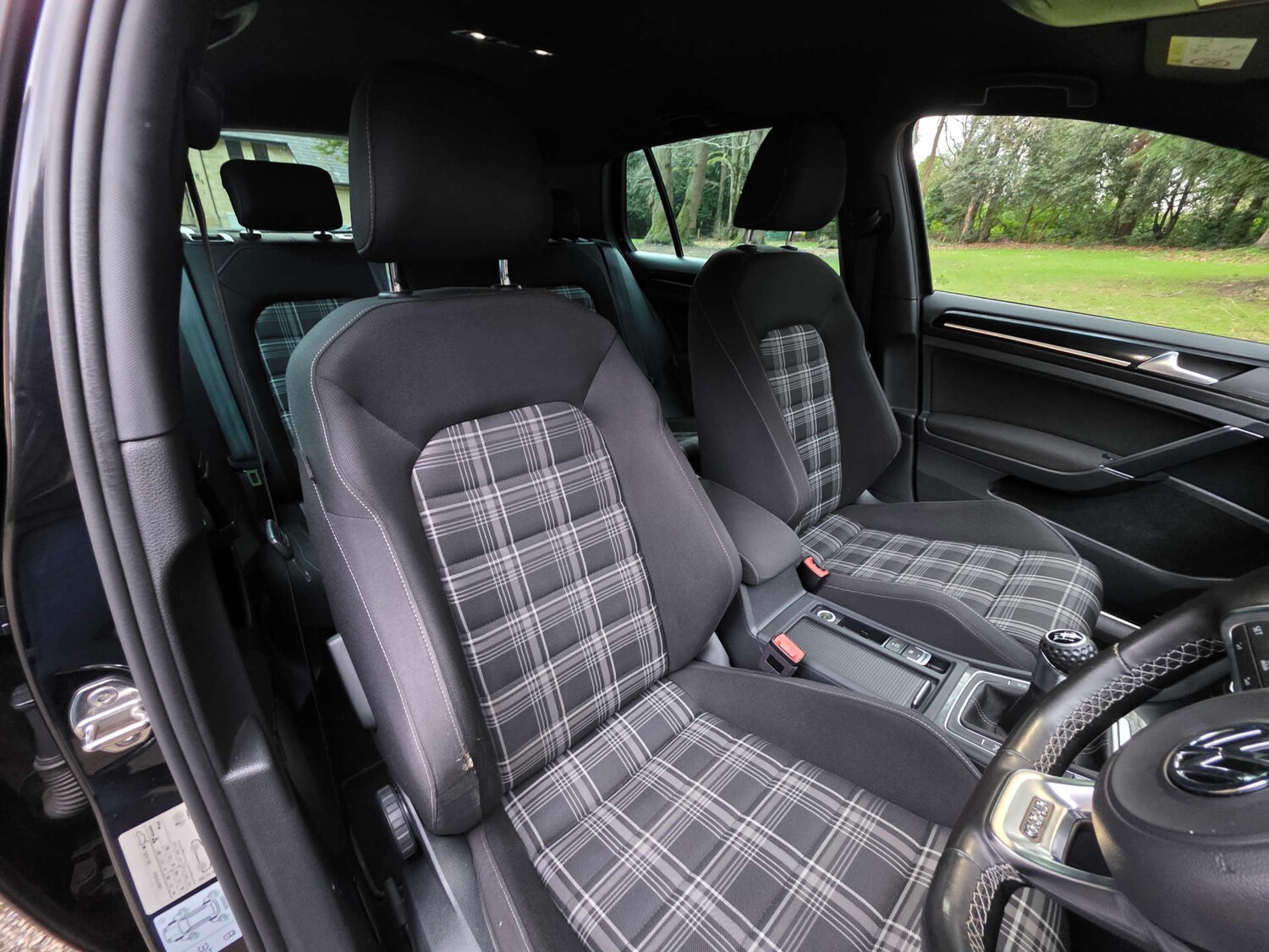 Used Volkswagen Golf 2016 for sale - 77301690: Photo 14