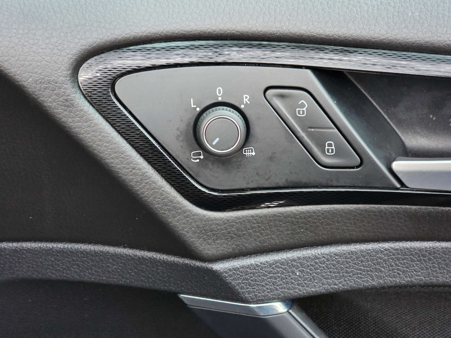 Used Volkswagen Golf 2016 for sale - 77301690: Photo 32