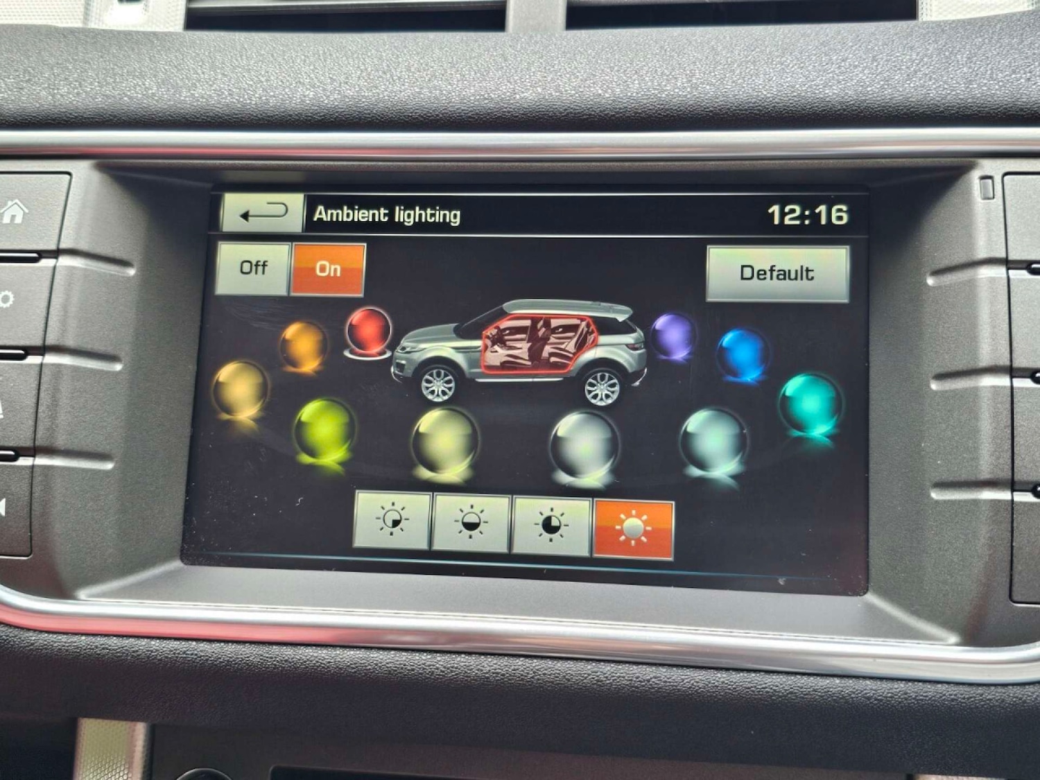 Used Land Rover Range Rover Evoque 2015 for sale - 77366761: Photo 24