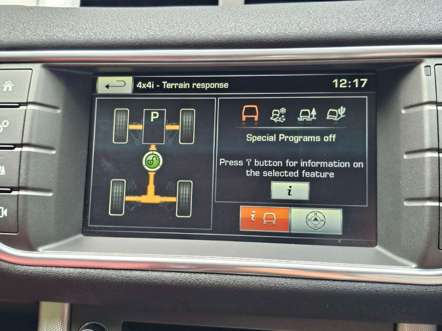 Used Land Rover Range Rover Evoque 2015 for sale - 77366761: Photo 25