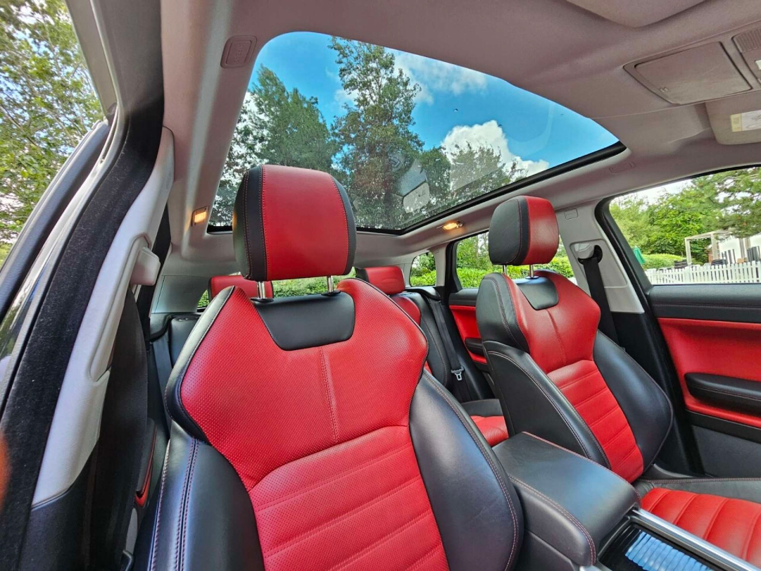 Used Land Rover Range Rover Evoque 2015 for sale - 77366761: Photo 9