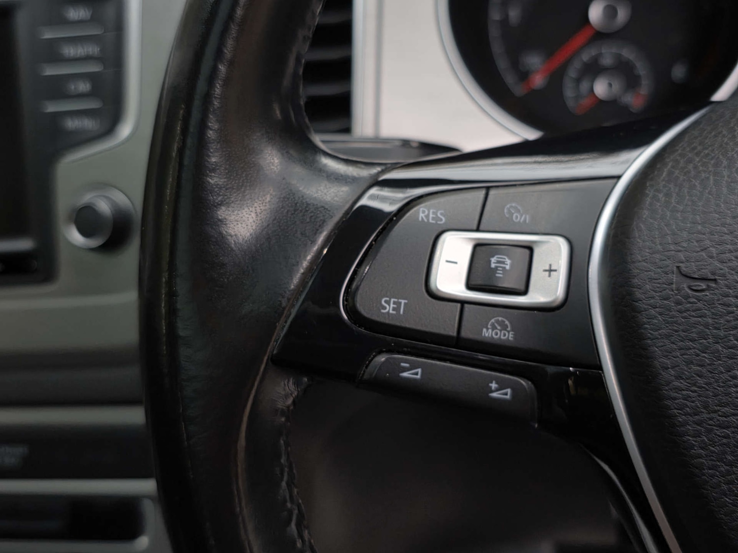 Used Volkswagen Golf SV 2016 for sale - 76449795: Photo 32