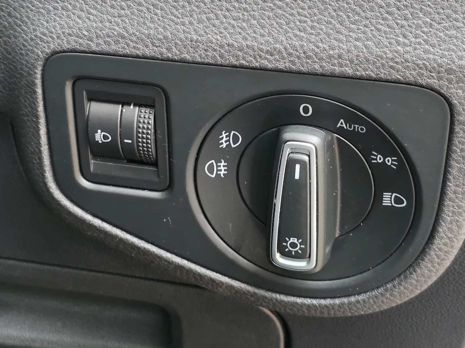 Used Volkswagen Golf SV 2016 for sale - 76449795: Photo 38