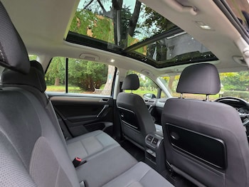 Used Volkswagen Golf SV 2016 for sale - 76449795: Photo