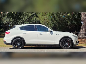 Used Maserati Levante 2018 for sale - 79692882: Photo
