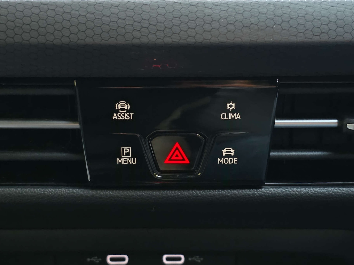 Used Volkswagen Golf 2020 for sale - 76985165: Photo 29