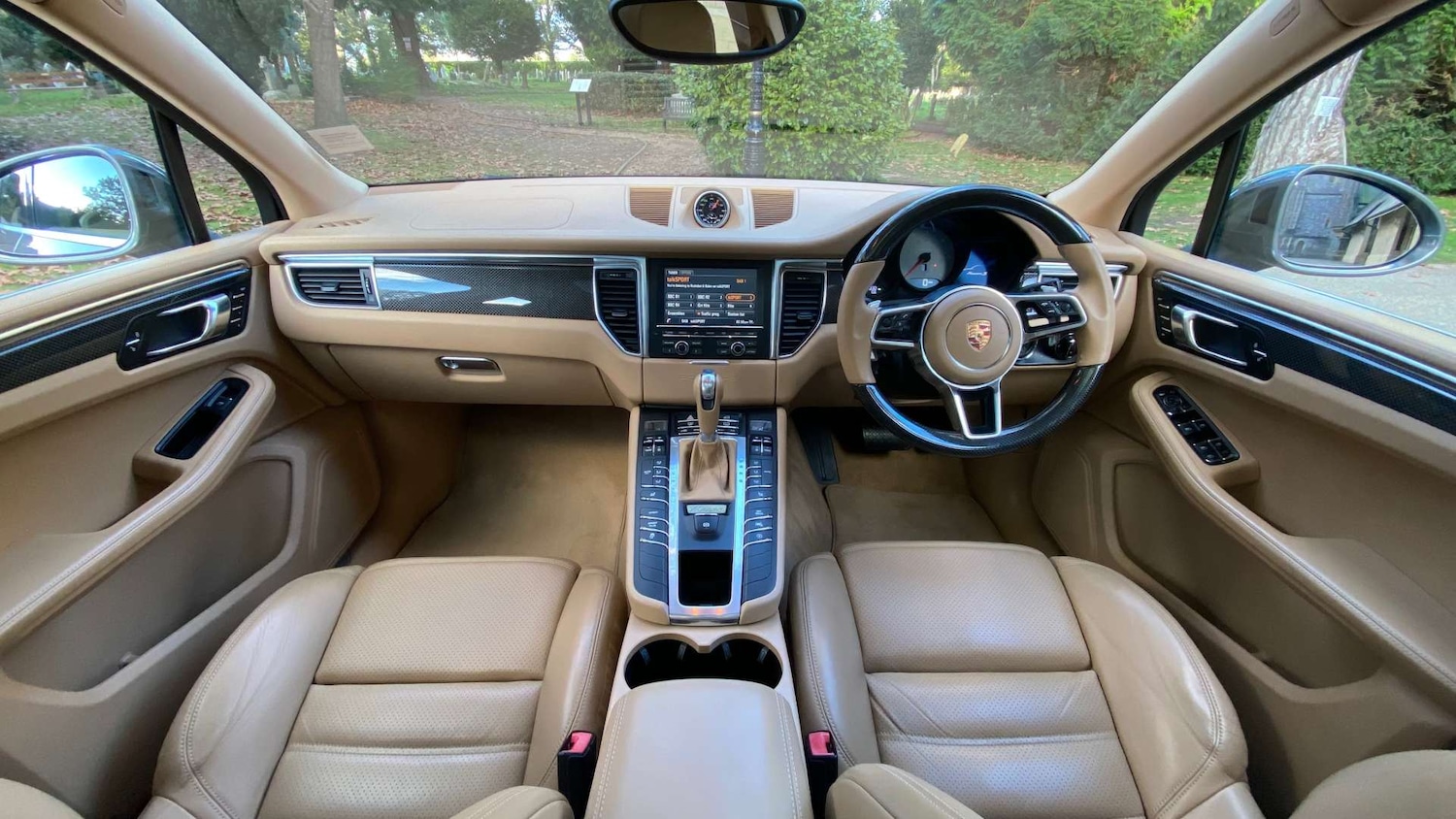 Used Porsche Macan 2015 for sale - 76642934: Photo 12