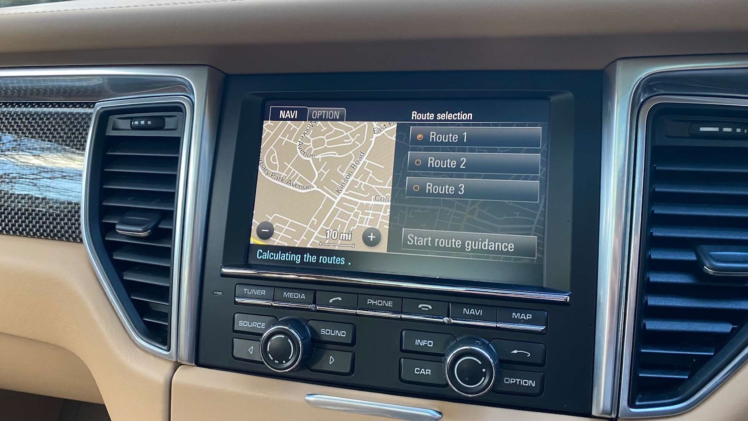 Used Porsche Macan 2015 for sale - 76642934: Photo 34