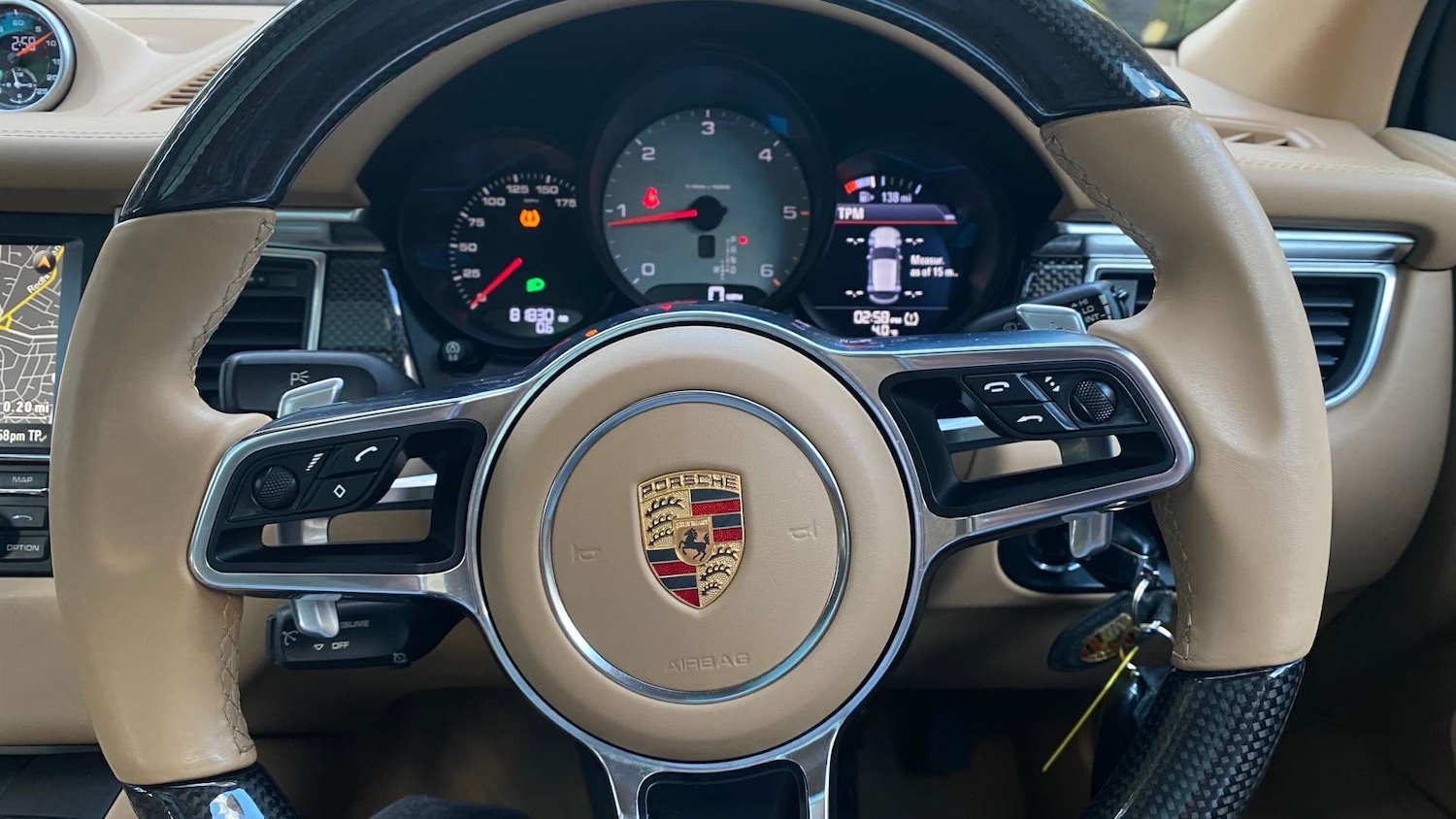 Used Porsche Macan 2015 for sale - 76642934: Photo 41