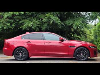 Used Jaguar XE 2019 for sale - 75055410: Photo