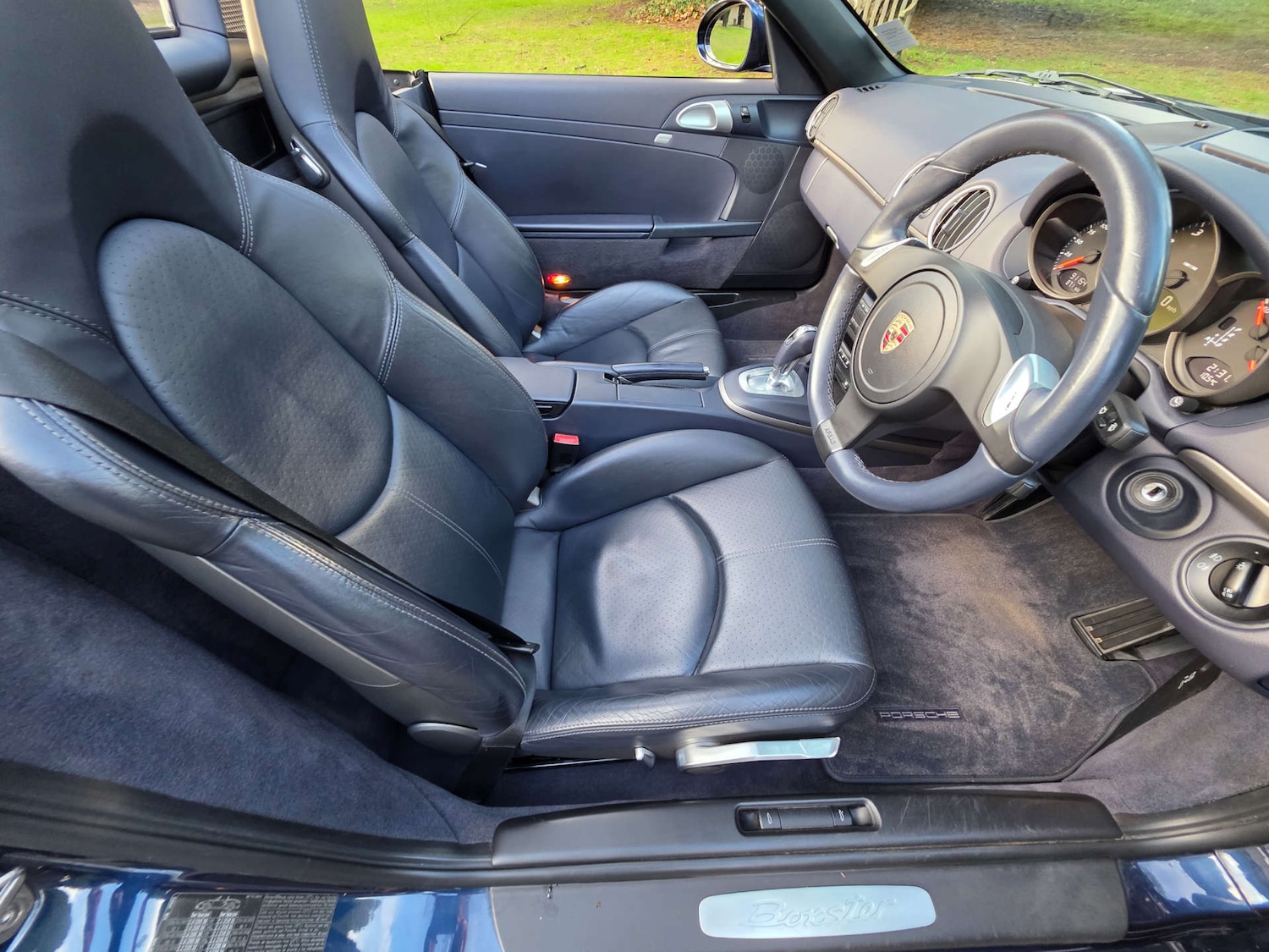 Used Porsche Boxster 2011 for sale - 77350551: Photo 17