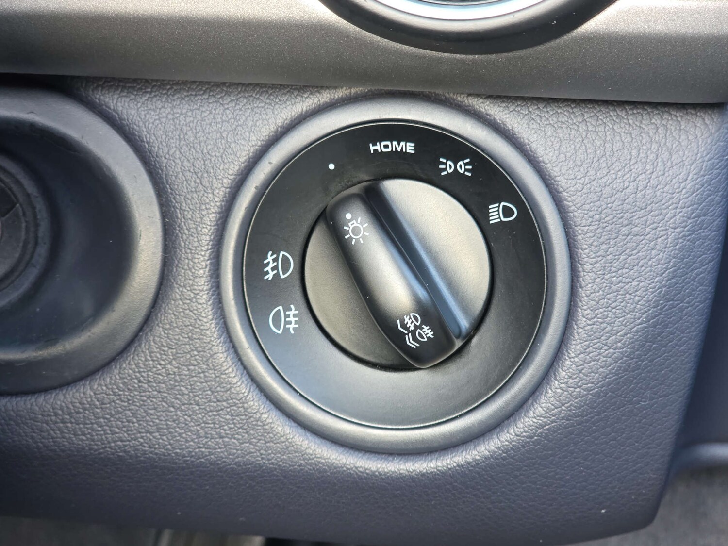 Used Porsche Boxster 2011 for sale - 77350551: Photo 43