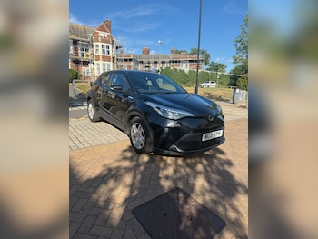 Used Toyota C-HR 2021 for sale - 75193146: Photo