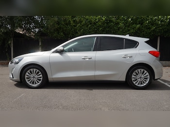 Used Ford Focus 2021 for sale - 75252486: Photo