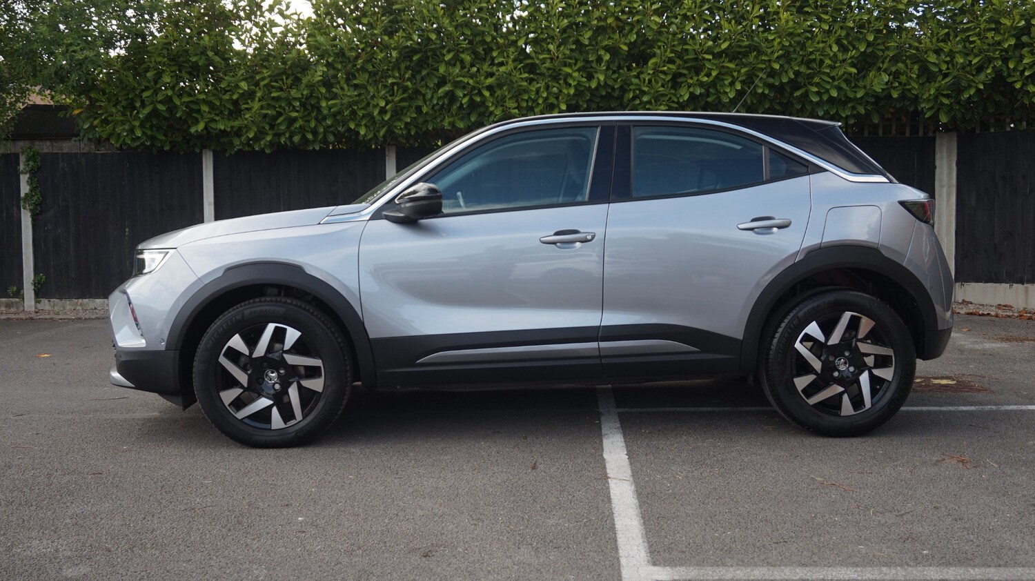 Vehicle 4