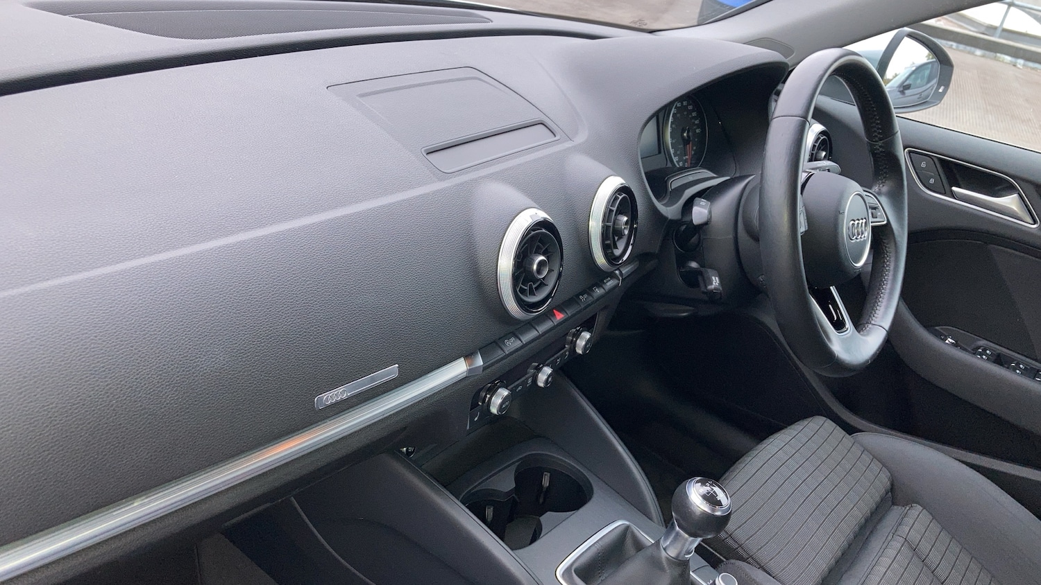 Used Audi A3 2017 for sale - 76449546: Photo 11