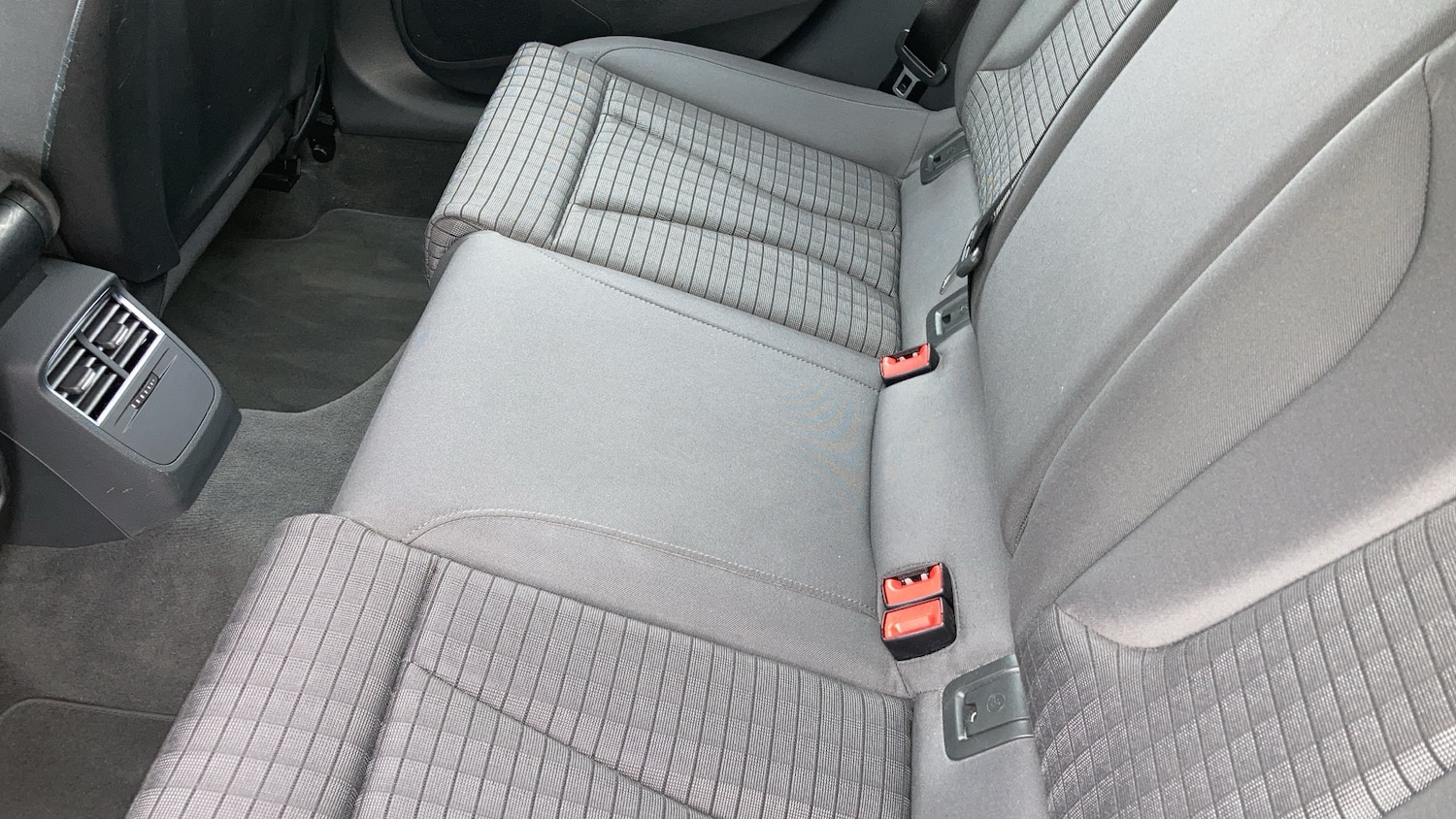 Used Audi A3 2017 for sale - 76449546: Photo 28